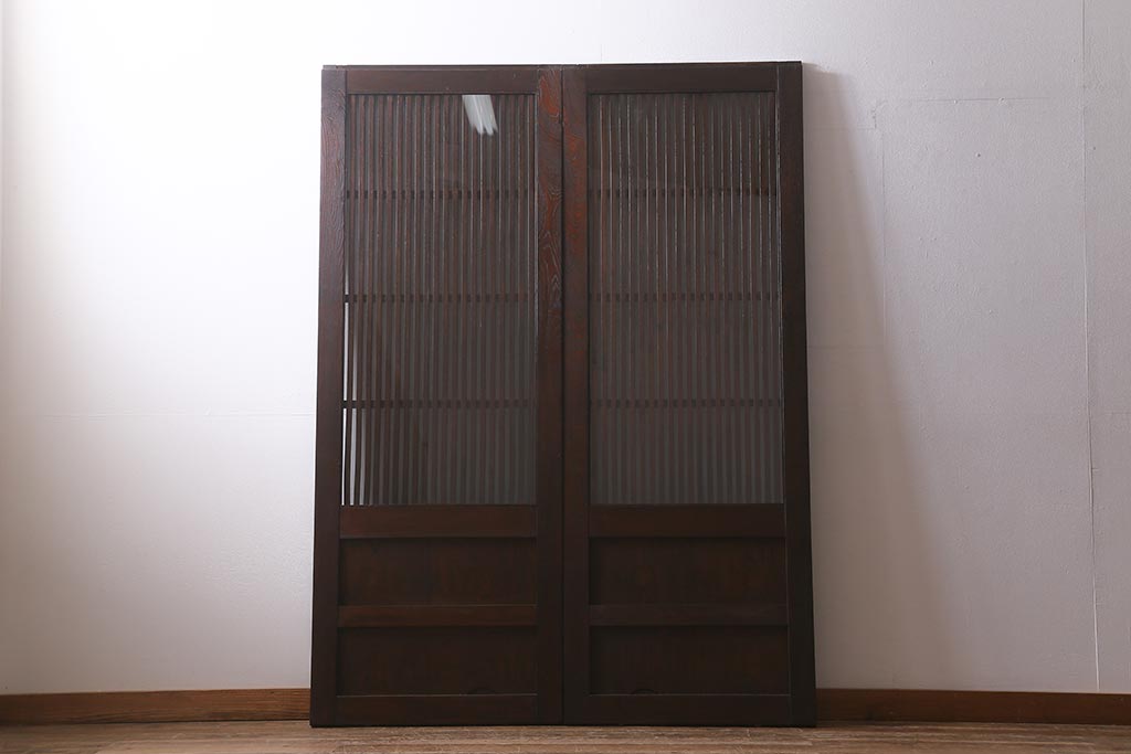 アンティーク建具　和製アンティーク　明治期　蔵戸リメイク　総ケヤキ材　クリアガラス入り　和の趣あふれる蔵戸2枚セット(引き戸、玄関戸)(R-042038)