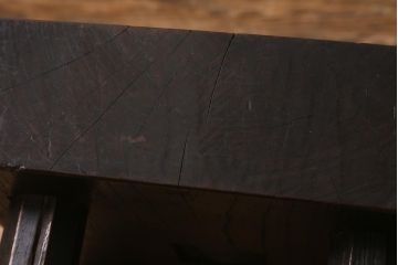 和製アンティーク　欅(ケヤキ)材　存在感のある足付将棋盤(花台、飾り台)(R-042048)