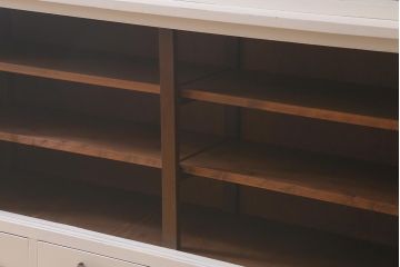 アンティーク家具　昭和中期　ペイント　ナチュラルな雰囲気が魅力の重ね戸棚(食器棚、収納棚、キャビネット)(R-042051)
