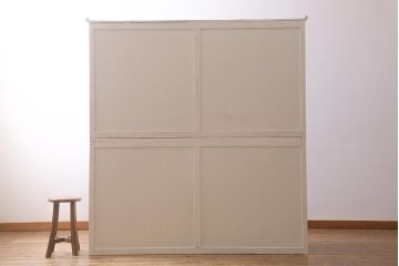 アンティーク家具　昭和中期　ペイント　ナチュラルな雰囲気が魅力の重ね戸棚(食器棚、収納棚、キャビネット)(R-042051)