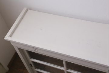 アンティーク家具　昭和中期　ペイント　ナチュラルな雰囲気が魅力の重ね戸棚(食器棚、収納棚、キャビネット)(R-042051)
