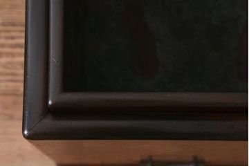 アンティーク雑貨　大正昭和初期　ケヤキ玉杢材　漆塗りが美しい長火鉢(木製火鉢)(R-042053)