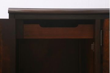 中古　北海道民芸家具　落ち着いた色味が取り入れやすいサイドボード(リビングボード、キャビネット、収納棚)(R-042056)