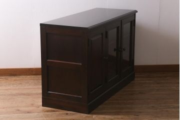 中古　北海道民芸家具　落ち着いた色味が取り入れやすいサイドボード(リビングボード、キャビネット、収納棚)(R-042056)