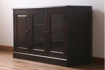 中古　北海道民芸家具　落ち着いた色味が取り入れやすいサイドボード(リビングボード、キャビネット、収納棚)(R-042056)