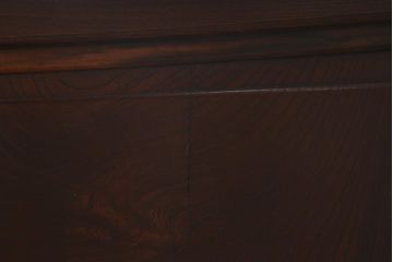 アンティーク家具　最上手物!　前面欅玉杢　黒柿材　希少　重厚な佇まいが魅力的な関東重ね水屋箪笥(収納棚、戸棚)(R-042057)