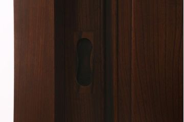 アンティーク家具　最上手物!　前面欅玉杢　黒柿材　希少　重厚な佇まいが魅力的な関東重ね水屋箪笥(収納棚、戸棚)(R-042057)