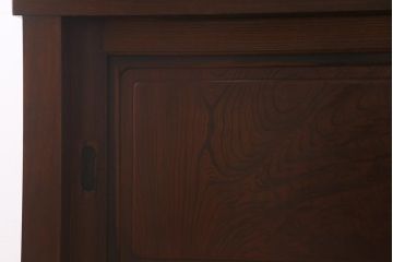 アンティーク家具　最上手物!　前面欅玉杢　黒柿材　希少　重厚な佇まいが魅力的な関東重ね水屋箪笥(収納棚、戸棚)(R-042057)