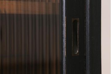 アンティーク家具　昭和中期　ペイント　モールガラス入り　マットカラーがおしゃれなガラス戸棚(収納棚、キャビネット)(R-042058)