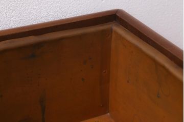 アンティーク雑貨　昭和中期　タモ玉杢材　品の良い落ち着いた佇まいが魅力の角火鉢(木製火鉢)(R-042065)