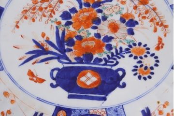 アンティーク雑貨 骨董 明治期 色絵花籠図染付楕円大皿(和食器)(R-042070)
