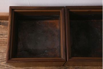 アンティーク雑貨　昭和初期　高級品!　桑材　共箱付き　美しい杢目の角火鉢一対(箱火鉢、手あぶり)(R-042074)