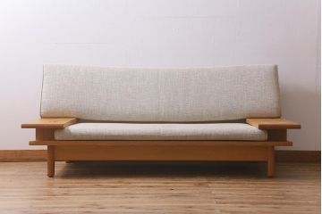 中古　飛騨産業　キツツキ　森のことば　SN15W　木のぬくもりを感じる2人掛けソファ(定価約28万円)(二人掛け、アームソファ)(R-042081)