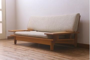 中古　飛騨産業　キツツキ　森のことば　SN15W　木のぬくもりを感じる2人掛けソファ(定価約28万円)(二人掛け、アームソファ)(R-042081)