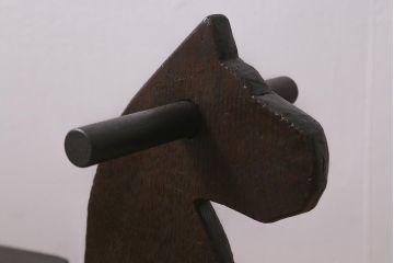 アンティーク雑貨　明治大正期　会津　栗材　趣溢れる木馬(そり)(R-042085)