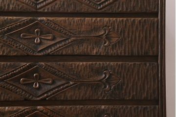 ビンテージ家具　レアもの　繊細な彫刻が魅力的なペザントアートのチェスト(引き出し、ヴィンテージ)(R-042086)