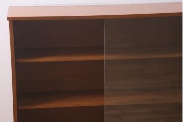 ヴィンテージ家具　北欧ビンテージ　チーク材　ミッドセンチュリースタイルにぴったりのキャビネット(リビングボード、飾り棚、収納棚、ブックケース)(R-042091)