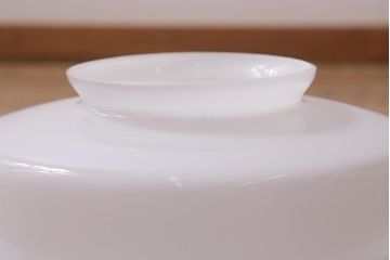 アンティーク照明　昭和初期　真鍮飾りが趣のある天井照明(吊り下げ照明、ペンダントライト)(R-042095)