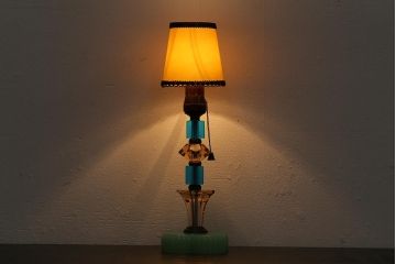 アンティーク照明　ガラスボディがおしゃれなテーブルランプ(卓上ランプ、スタンドライト)(R-042098)