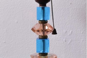 アンティーク照明　ガラスボディがおしゃれなテーブルランプ(卓上ランプ、スタンドライト)(R-042098)