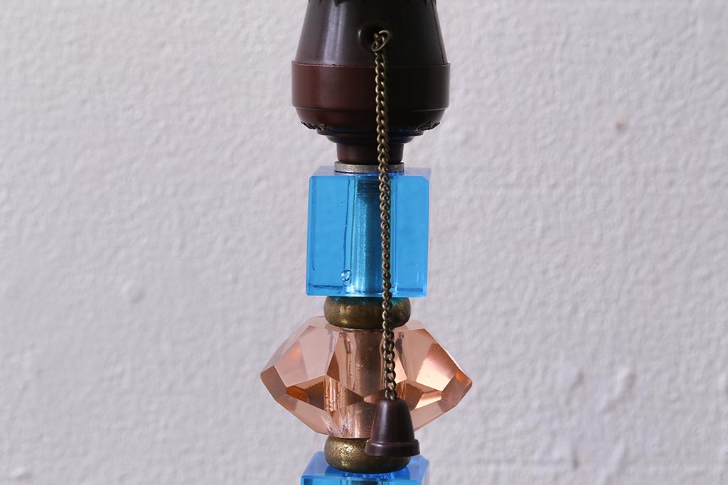 アンティーク照明　ガラスボディがおしゃれなテーブルランプ(卓上ランプ、スタンドライト)(R-042098)