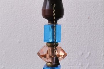 アンティーク照明　ガラスボディがおしゃれなテーブルランプ(卓上ランプ、スタンドライト)(R-042098)