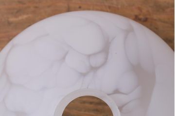 ビンテージ照明　マーブルのような透かしが美しいレトロな天井照明(吊り下げ照明、ペンダントライト)(R-042101)