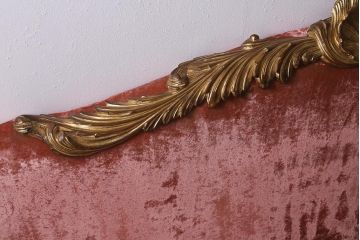 中古　ヨーロッパ製　ベロア　特大!　高級感漂うヨーロピアンなワイドソファ(4人掛け、5人掛け)(定価約200万円)(R-042103)