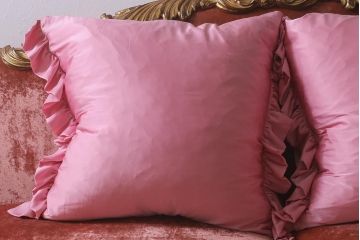 中古　ヨーロッパ製　ベロア　特大!　高級感漂うヨーロピアンなワイドソファ(4人掛け、5人掛け)(定価約200万円)(R-042103)