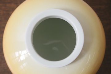 アンティーク雑貨　深川製磁　宮内庁御用達　ラクダ文様の花瓶(有田焼、花器)(R-042117)