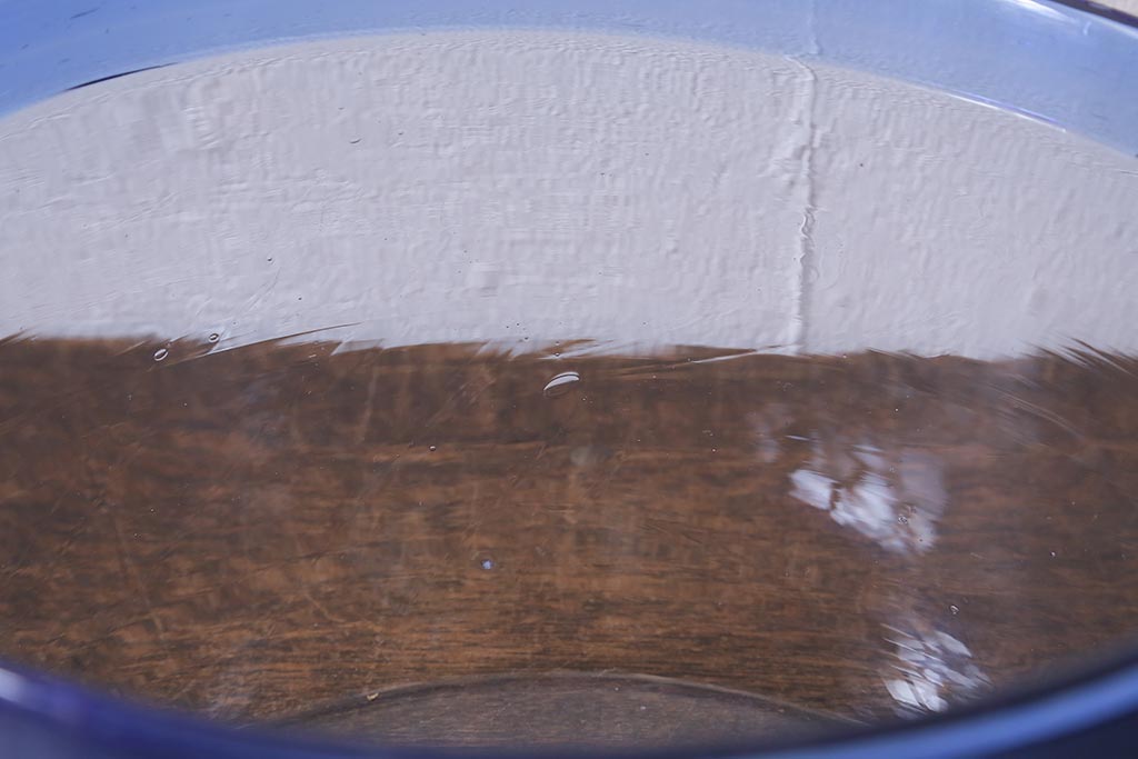 アンティーク雑貨　大正昭和初期　青縁　吹きガラス金魚鉢(R-042121)