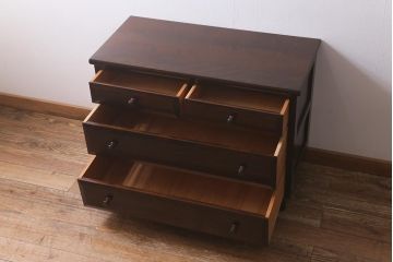 中古　リメイク　松本民芸家具　シックな色合いが大人な雰囲気のリビングボード(ローチェスト、チェスト、引き出し)(R-042122)
