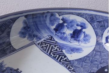明治期　上手物　在銘　窓絵山水図唐人図　染付伊万里大鉢(大皿)(R-042129)