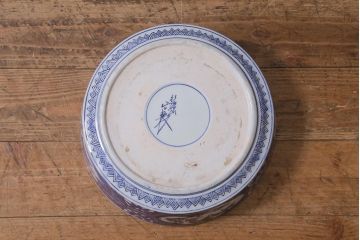 明治期　上手物　在銘　窓絵山水図唐人図　染付伊万里大鉢(大皿)(R-042129)