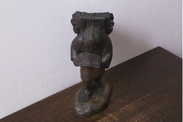 アンティーク雑貨　古い二宮金次郎　木彫(在銘作家物彫刻)(R-042130)