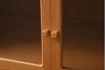 在庫未使用品　IDC大塚家具　松創　室礼　三彩　ケヤキ柾板　飾棚006(飾り棚、収納棚)(定価約86万円)(R-042138)