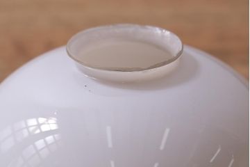 アンティーク照明　昭和初期　波型の縁が可愛らしい切子シェード(天井照明、電笠、ペンダントライト)(R-042143)