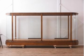 中古　特大　最高級品　パーケットが魅力的なオーバルガラスケース(Rガラス、陳列棚、ショーケース、飾り棚)(R-042156)
