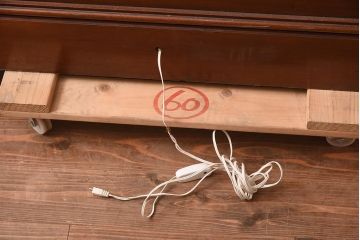 ヴィンテージ家具　イギリスビンテージ　マホガニー材　シンプルな縦型ガラスケース(ショーケース、陳列棚、飾り棚)(R-042158)