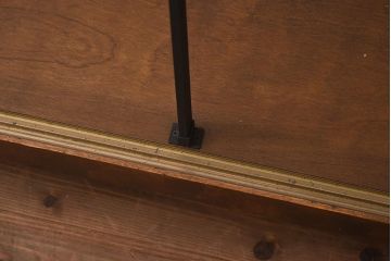 中古　特大サイズ　ワイド　柔らかな木の風合いが魅力のガラスケース(陳列棚、ショーケース、飾り棚)(R-042159)