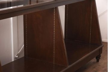 【簡易リペア限定品】中古　特大サイズ　アンティーク調のショーケース(ガラスケース、陳列棚、飾り棚、ディスプレイケース、店舗什器)(R-042160)