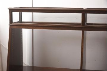中古　特大サイズ　アンティーク調のショーケース(ガラスケース、陳列棚、飾り棚、ディスプレイケース、店舗什器)(R-042160)