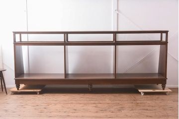 中古　特大サイズ　アンティーク調のショーケース(ガラスケース、陳列棚、飾り棚、ディスプレイケース、店舗什器)(R-042160)