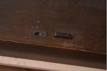 中古　吊りタイプ　シンプルでクラシカルなガラスケース(ショーケース、陳列棚、飾り棚、店舗什器)(R-042163)