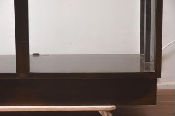 中古　吊りタイプ　シンプルでクラシカルなガラスケース(ショーケース、陳列棚、飾り棚、店舗什器)(R-042163)