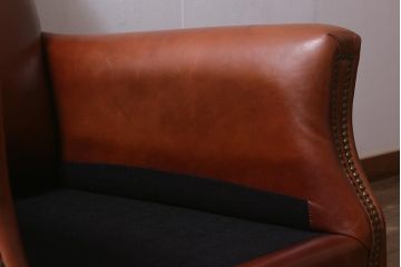 ヴィンテージ家具　イギリスビンテージ　美品　高級感漂う本革の一人掛けソファ(1Pソファ、ラウンジチェア)(R-042166)