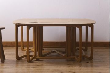 ヴィンテージ家具　イギリスビンテージ　ERCOL(アーコール)　レアもの!　様々な使い方ができるコーヒーテーブルセット(サイドテーブル)(R-042167)