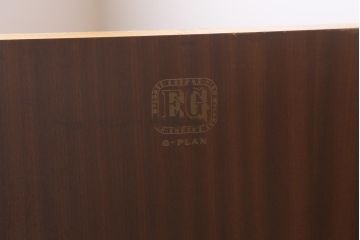 ヴィンテージ家具　北欧家具　オーク材　G-PLAN(ジープラン)　Brandon(ブランドン)　ハンガー掛け付きのスモールワードローブ(ビンテージ)(R-042169)