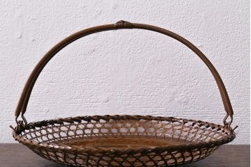 アンティーク雑貨　昭和中期　三越(MITSUKOSHI)　銅編み　槌目が目を引く菓子器(菓子鉢、共箱)(R-042175)