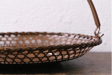 アンティーク雑貨　昭和中期　三越(MITSUKOSHI)　銅編み　槌目が目を引く菓子器(菓子鉢、共箱)(R-042175)